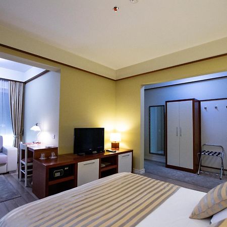 Hotel Sokrat 티라나 외부 사진