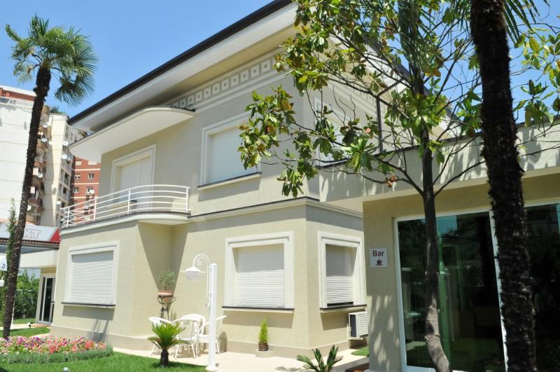 Hotel Sokrat 티라나 외부 사진
